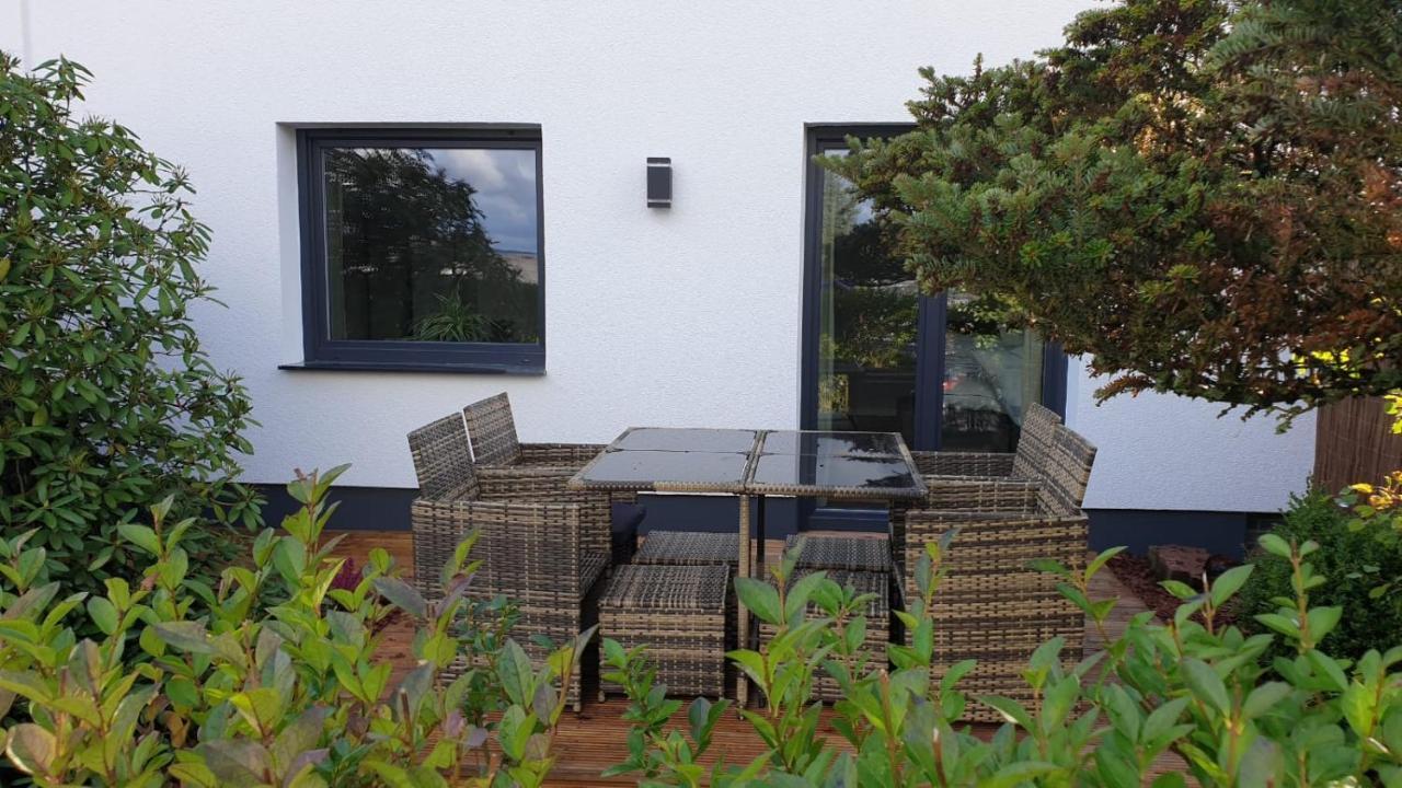 Haus Edda - Ferienwohnungen Mit Garten Und Schlossblick Marburg Kültér fotó