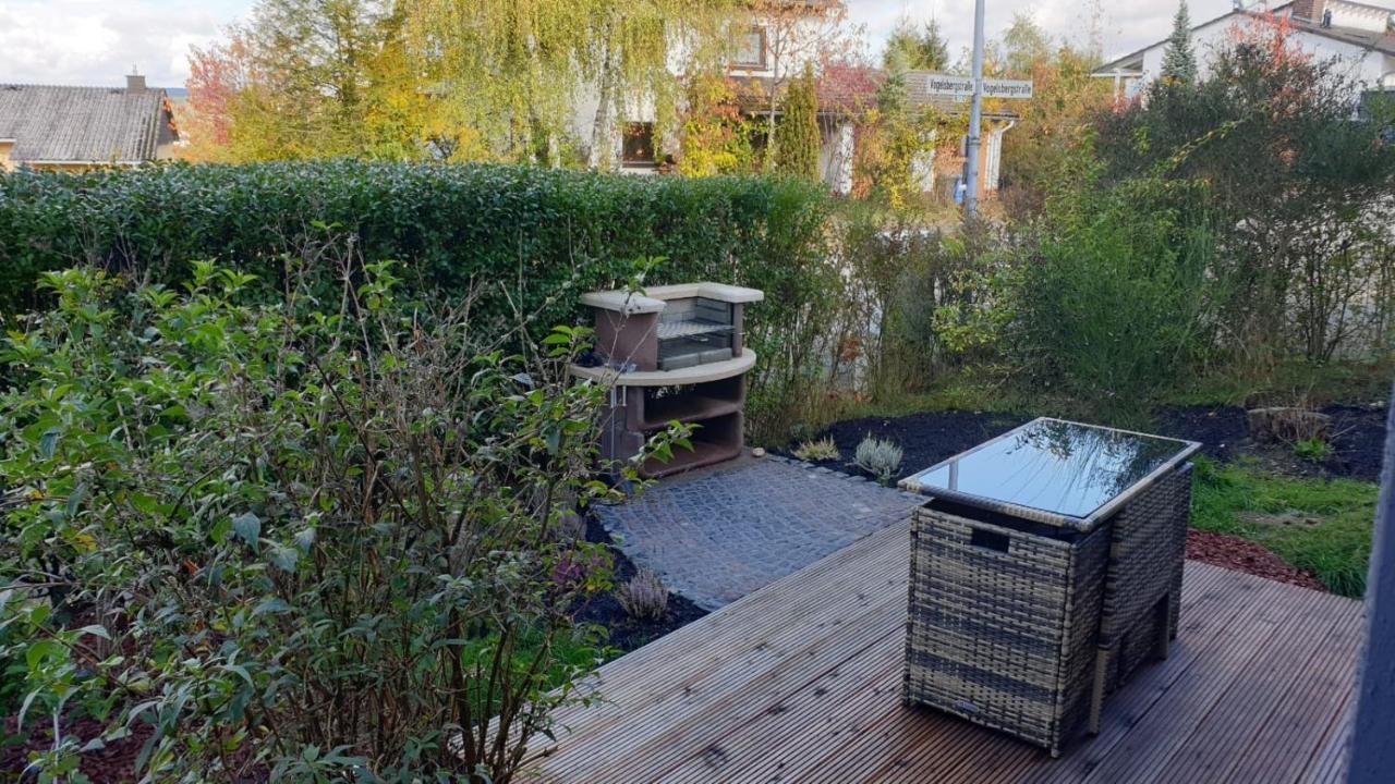 Haus Edda - Ferienwohnungen Mit Garten Und Schlossblick Marburg Kültér fotó